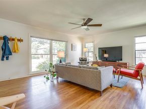 2925  5th Avenue , Fort Worth Texas 76110