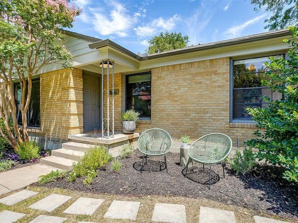 2925  5th Avenue , Fort Worth Texas 76110