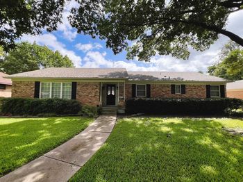 826  Sylvania Drive 