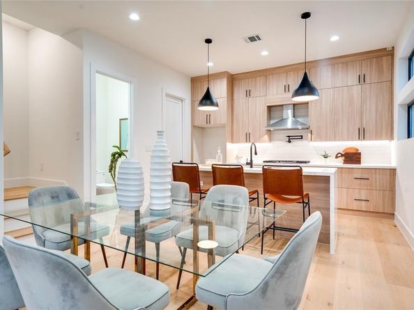 4209  Munger Avenue , Dallas Texas 75204