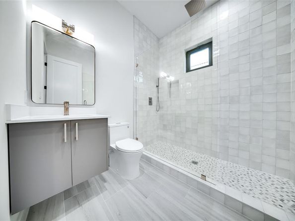 4209  Munger Avenue , Dallas Texas 75204