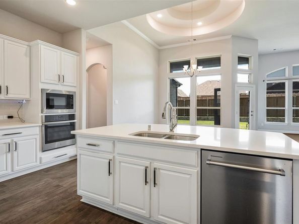 2033  Corleone Drive , McLendon Chisholm Texas 75032