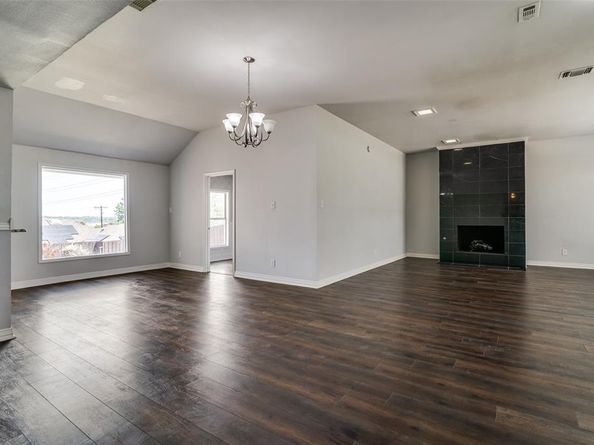3434  Hightrail Lane , Garland Texas 75043