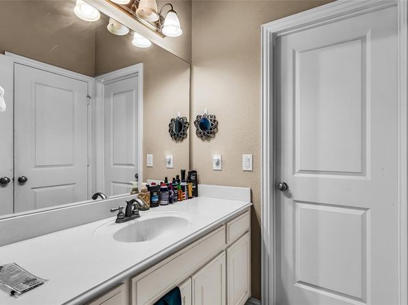 3404  Ticonderoga  , McKinney Texas 75070