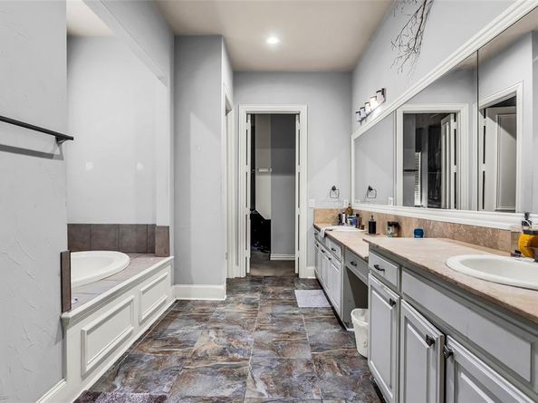3404  Ticonderoga  , McKinney Texas 75070