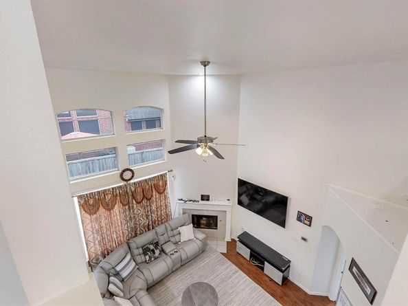 7928  Vista Hill Lane , Dallas Texas 75249