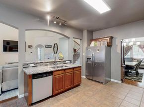 7928  Vista Hill Lane , Dallas Texas 75249