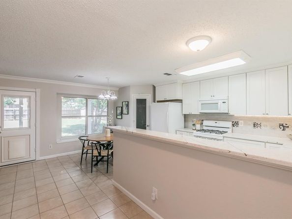 6855  Genevieve Drive , Fort Worth Texas 76137
