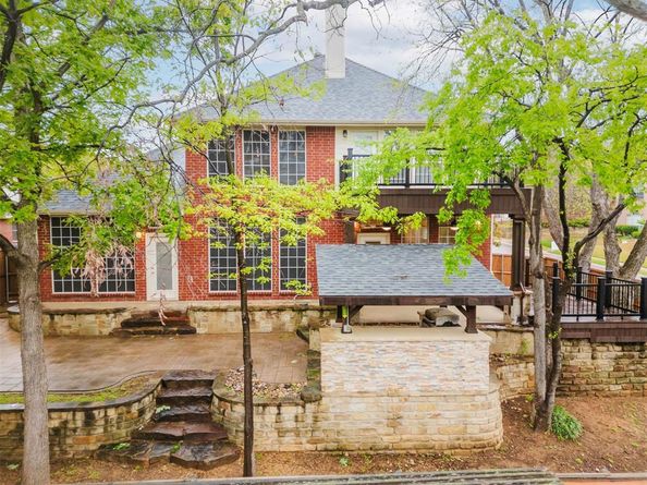 101  Glasgow Court , Highland Village Texas 75077