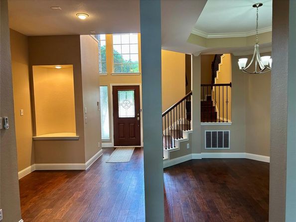 101  Glasgow Court , Highland Village Texas 75077