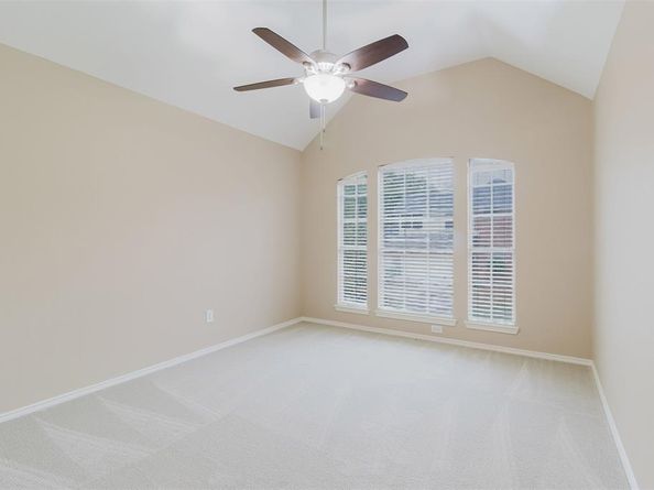 101  Glasgow Court , Highland Village Texas 75077