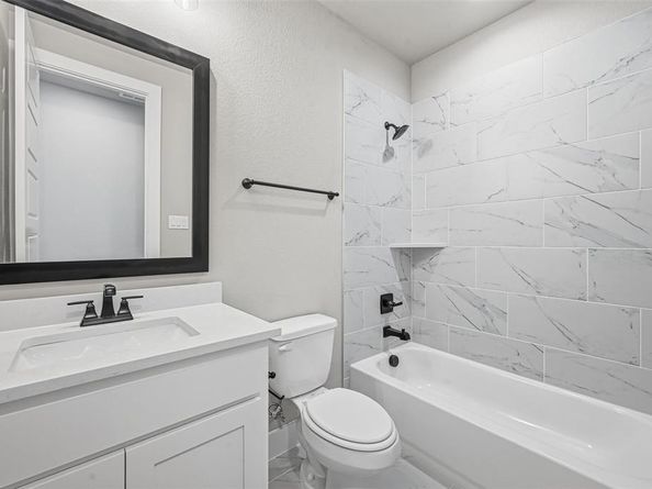 610  Golden Crest  , Haslet Texas 76052