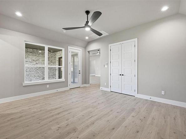 610  Golden Crest  , Haslet Texas 76052