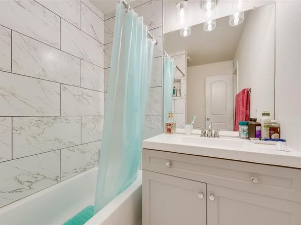 3530  Grande Bulevar  , Irving Texas 75062
