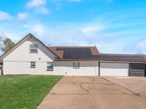 3530  Grande Bulevar  , Irving Texas 75062