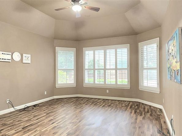 4406  Bay Valley Drive , Garland Texas 75043
