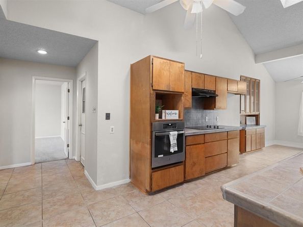 7717  Woodside Hill , Fort Worth Texas 76179