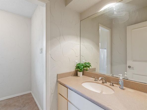 7717  Woodside Hill , Fort Worth Texas 76179