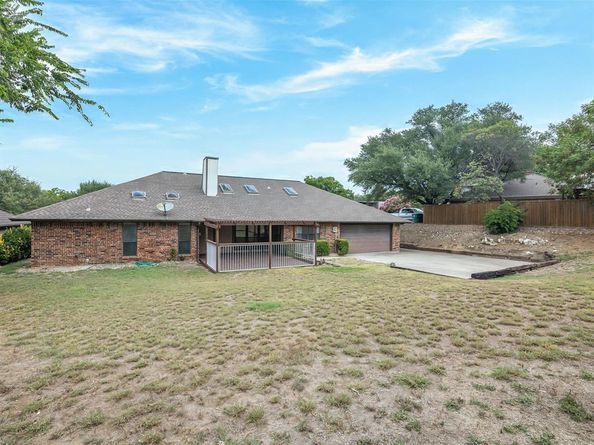 7717  Woodside Hill , Fort Worth Texas 76179