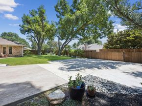 7928  Fallmeadow Lane , Dallas Texas 75248