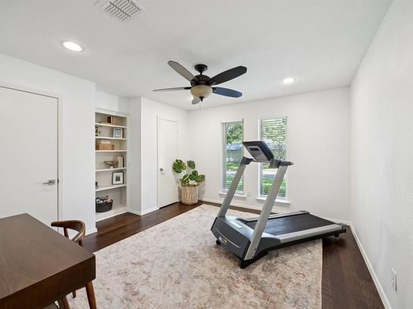 7928  Fallmeadow Lane , Dallas Texas 75248