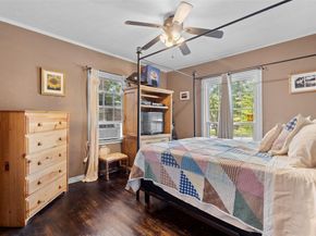 1703  Brandon Street , Dallas Texas 75208