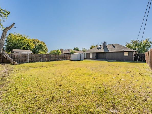 509  Benedict Lane , Arlington Texas 76002