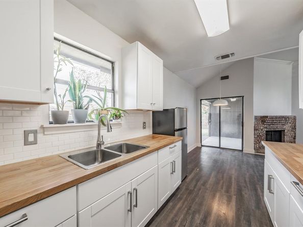 509  Benedict Lane , Arlington Texas 76002