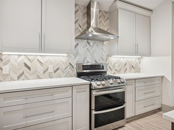 518  Lake Vista N, Highland Village Texas 75077