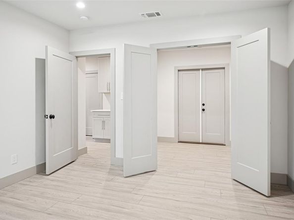 518  Lake Vista N, Highland Village Texas 75077