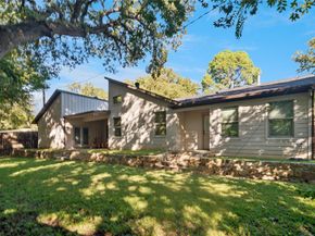 518  Lake Vista N, Highland Village Texas 75077