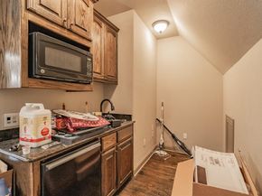 575  Rockingham Drive , Irving Texas 75063