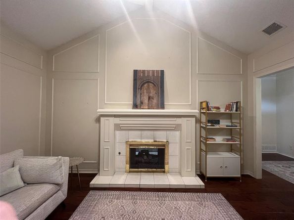 2601  Oak Point Drive , Garland Texas 75044