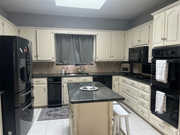 2601  Oak Point Drive , Garland Texas 75044