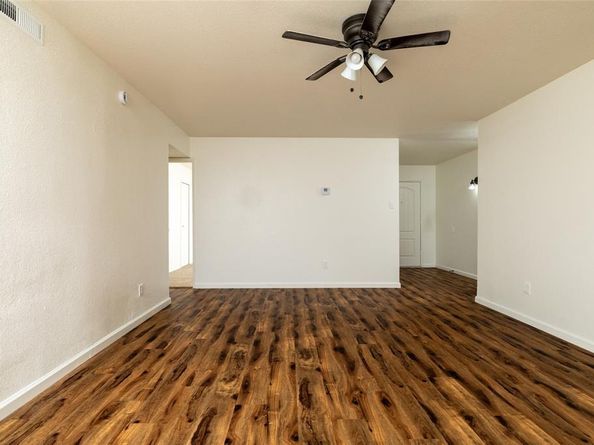 2933  Nueva Tierra Street , Grand Prairie Texas 75052