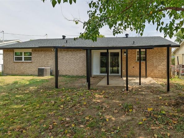 2933  Nueva Tierra Street , Grand Prairie Texas 75052