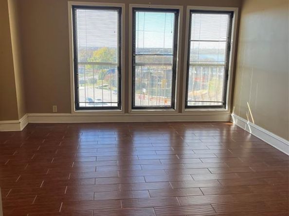 2117  Reflection Bay Drive , Arlington Texas 76013