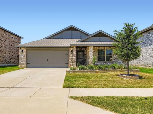 2020  Sun Star Drive , Haslet Texas 76052