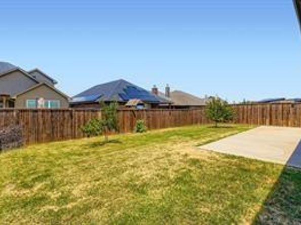 2020  Sun Star Drive , Haslet Texas 76052