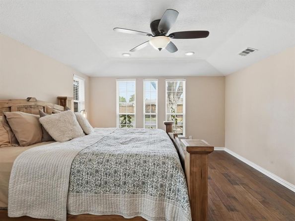 816  Autumn Lake Drive , Allen Texas 75002