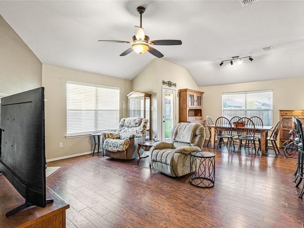 14065  Tanglebrush Trail , Fort Worth Texas 76052