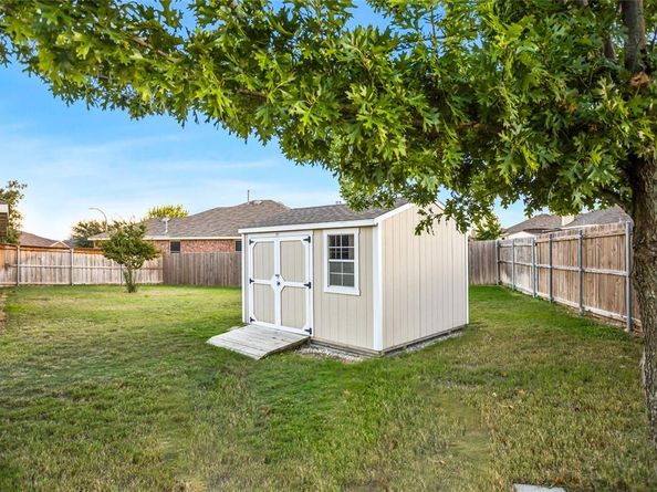 14065  Tanglebrush Trail , Fort Worth Texas 76052