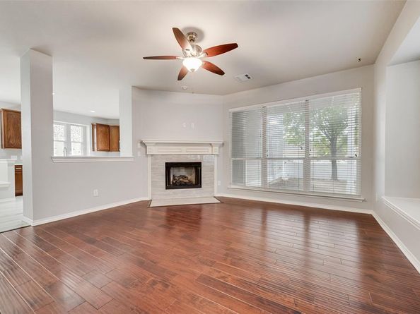 1108  Hayden Lane , Savannah Texas 76227