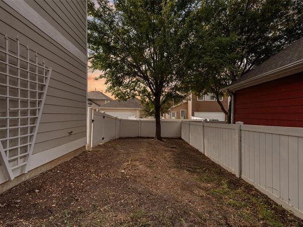 1108  Hayden Lane , Savannah Texas 76227