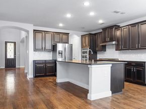 1320  Ponca Street , Carrollton Texas 75010