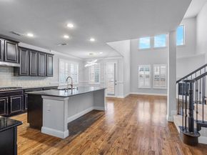 1320  Ponca Street , Carrollton Texas 75010