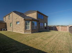 1320  Ponca Street , Carrollton Texas 75010