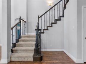 1320  Ponca Street , Carrollton Texas 75010