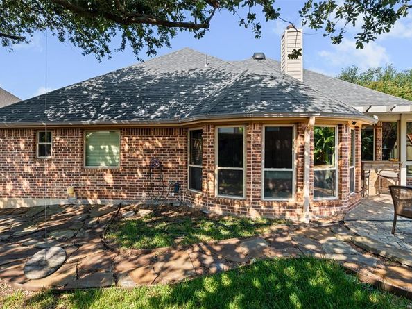 1808  Lakes Edge Boulevard , Mansfield Texas 76063
