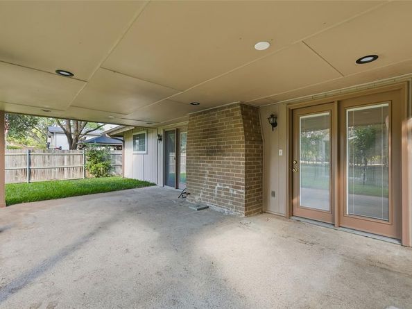 1209  Savannah Court , Flower Mound Texas 75028